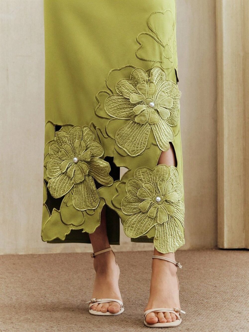 Green Elegant Women's Waist Cinching Dress with Cutout Embroidery and Beads - Picture 7 of 7